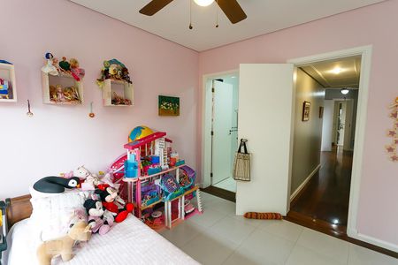 Apartamento à venda com 257m², 4 quartos e 4 vagasSuíte 2