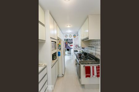 Apartamento à venda com 257m², 4 quartos e 4 vagasCozinha