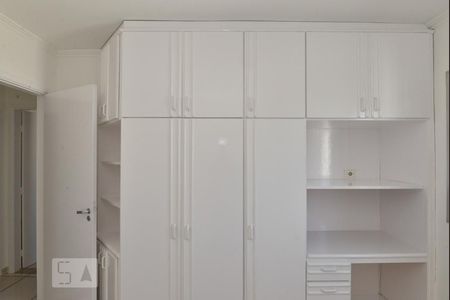 Quarto 1 de apartamento à venda com 3 quartos, 70m² em Vila Anglo Brasileira, São Paulo