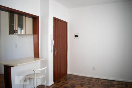 Sala de Estar de apartamento para alugar com 3 quartos, 60m² em Santo Antônio, Porto Alegre