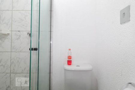 Apartamento à venda com 47m², 2 quartos e sem vaga Apartamento à venda com 47m², 2 quartos e sem vagaBanheiro