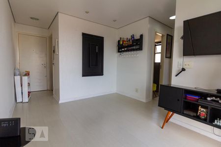 Sala de apartamento para alugar com 2 quartos, 47m² em Jardim Celeste, São Paulo