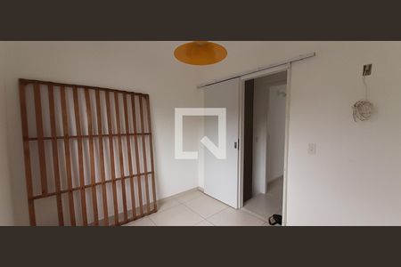 Quarto 2 de casa à venda com 2 quartos, 55m² em Taquara, Rio de Janeiro