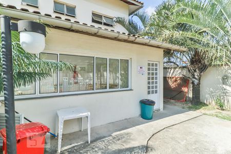 Casa à venda com 55m², 2 quartos e 1 vaga Casa à venda com 55m², 2 quartos e 1 vagaSalão de Festas