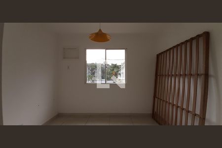 Casa à venda com 55m², 2 quartos e 1 vaga Casa à venda com 55m², 2 quartos e 1 vagaQuarto 2
