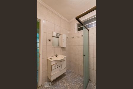 Casa para alugar com 100m², 2 quartos e 2 vagas Casa para alugar com 100m², 2 quartos e 2 vagasBanheiro