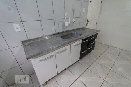Casa para alugar com 100m², 2 quartos e 2 vagas Casa para alugar com 100m², 2 quartos e 2 vagasCozinha