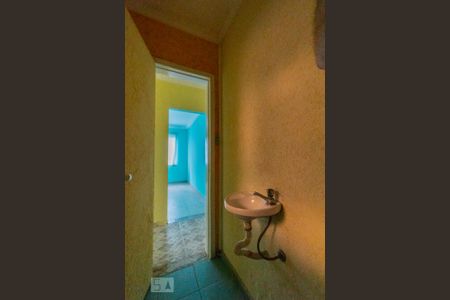 Casa para alugar com 100m², 2 quartos e 2 vagas Casa para alugar com 100m², 2 quartos e 2 vagasLavabo