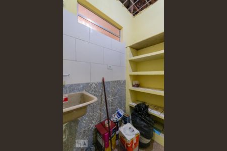 Casa para alugar com 100m², 2 quartos e 2 vagas Casa para alugar com 100m², 2 quartos e 2 vagasÁrea de Serviço