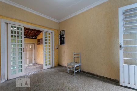 Sala 1 de casa para alugar com 2 quartos, 100m² em Jardim Santo Alberto, Santo André