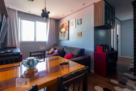 Sala de apartamento para alugar com 2 quartos, 45m² em Jardim Helena, São Paulo