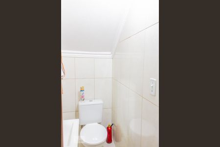 Casa à venda com 100m², 2 quartos e sem vagaLavabo