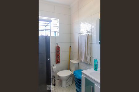 Casa à venda com 100m², 2 quartos e sem vagaBanheiro