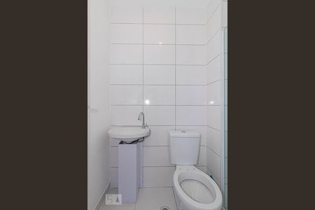 Apartamento à venda com 43m², 2 quartos e sem vaga Apartamento à venda com 43m², 2 quartos e sem vagaBanheiro