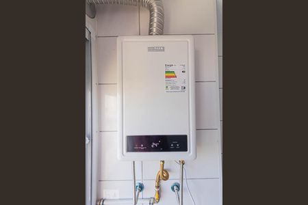 Apartamento à venda com 43m², 2 quartos e sem vaga Apartamento à venda com 43m², 2 quartos e sem vagaAquecedor de Gás da Área de Serviço