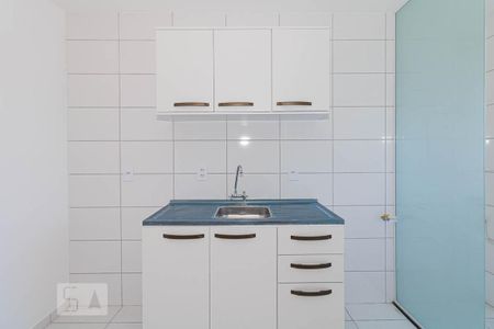 Apartamento à venda com 43m², 2 quartos e sem vaga Apartamento à venda com 43m², 2 quartos e sem vagaCozinha