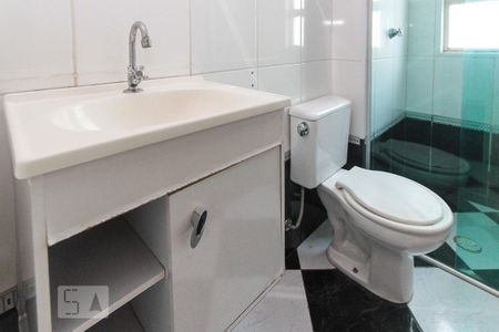 Apartamento à venda com 63m², 2 quartos e 1 vaga Apartamento à venda com 63m², 2 quartos e 1 vagaBanheiro