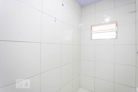 Banheiro de casa para alugar com 1 quarto, 60m² em Vila Palmares, Santo André