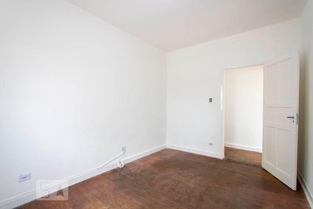 Quarto de casa para alugar com 1 quarto, 45m² em Vila Palmares, Santo André