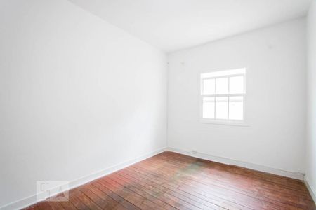 Quarto de casa para alugar com 1 quarto, 45m² em Vila Palmares, Santo André