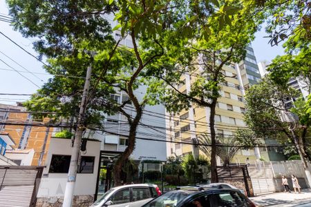 Apartamento à venda com 100m², 3 quartos e 1 vaga Apartamento à venda com 100m², 3 quartos e 1 vagaFachada