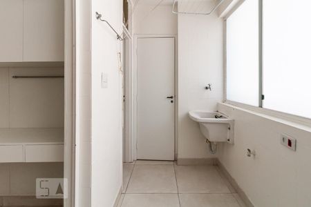 Apartamento à venda com 100m², 3 quartos e 1 vaga Apartamento à venda com 100m², 3 quartos e 1 vagaÁrea de Serviço
