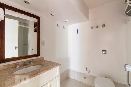 Apartamento à venda com 100m², 3 quartos e 1 vaga Apartamento à venda com 100m², 3 quartos e 1 vagaBanheiro 2
