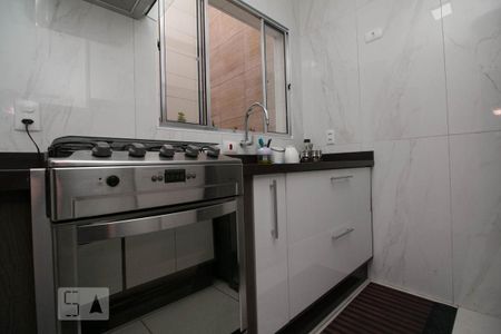 Casa de condomínio à venda com 65m², 2 quartos e 1 vagaCozinha