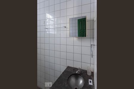 Casa à venda com 136m², 3 quartos e 3 vagasBanheiro social