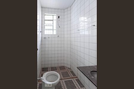 Casa à venda com 136m², 3 quartos e 3 vagasBanheiro social