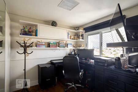 Apartamento à venda com 178m², 3 quartos e 3 vagasSuíte 3