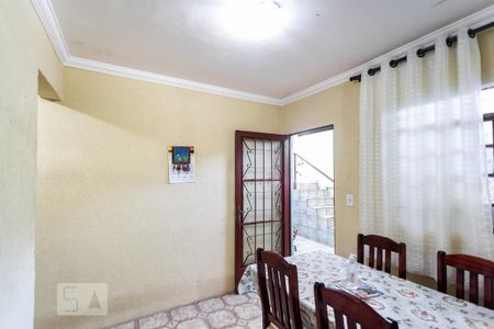 Sala de casa para alugar com 2 quartos, 80m² em Pestana, Osasco