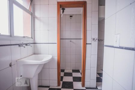 Apartamento à venda com 70m², 2 quartos e 1 vagaÁrea de Serviço