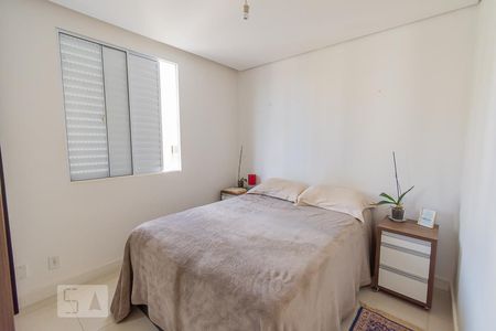 Quarto 2 de apartamento para alugar com 3 quartos, 52m² em Vila Marieta, Campinas