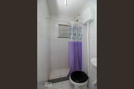 Banheiro Social de casa para alugar com 1 quarto, 30m² em Catete, Rio de Janeiro