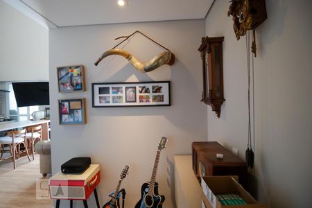 Salas de apartamento para alugar com 2 quartos, 90m² em Cambuí, Campinas