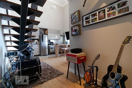 Salas de apartamento para alugar com 2 quartos, 90m² em Cambuí, Campinas