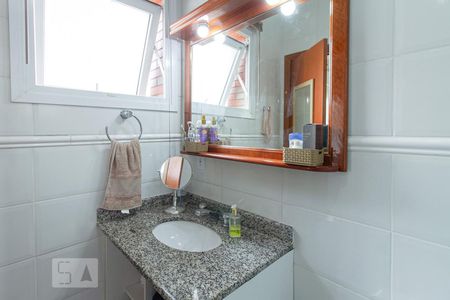 Casa à venda com 157m², 3 quartos e 3 vagasBanheiro da Suíte