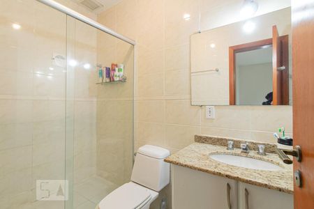 Casa à venda com 157m², 3 quartos e 3 vagasBanheiro