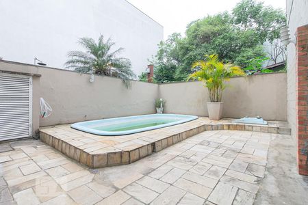 Casa à venda com 157m², 3 quartos e 3 vagasPiscina