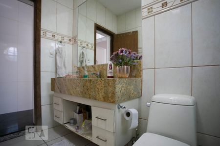 Casa à venda com 378m², 4 quartos e 5 vagasLavabo