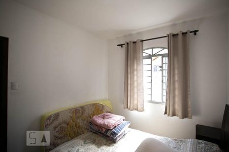 Casa à venda com 378m², 4 quartos e 5 vagasQuarto 2