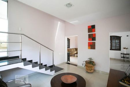 Casa à venda com 378m², 4 quartos e 5 vagasSala de Estar