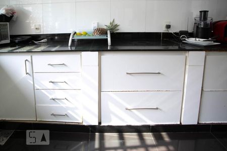 Casa à venda com 378m², 4 quartos e 5 vagasCozinha