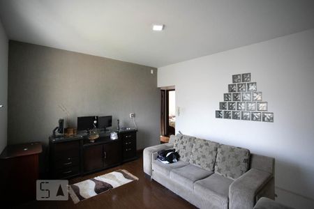 Casa à venda com 378m², 4 quartos e 5 vagasSala de Estar 3