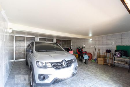 Casa de condomínio à venda com 142m², 4 quartos e 1 vaga Casa de condomínio à venda com 142m², 4 quartos e 1 vagaGaragem