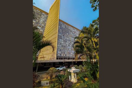 Apartamento para alugar com 57m², 2 quartos e sem vaga Apartamento para alugar com 57m², 2 quartos e sem vagaFachada