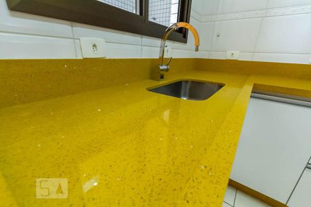 Apartamento para alugar com 130m², 3 quartos e 2 vagas Apartamento para alugar com 130m², 3 quartos e 2 vagasPia