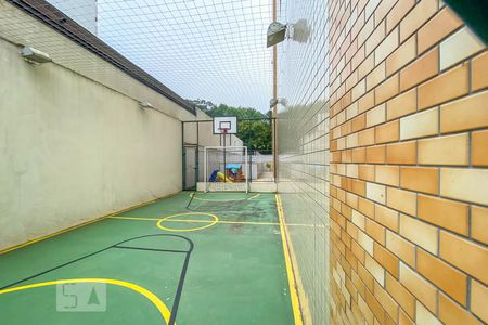 Apartamento para alugar com 130m², 3 quartos e 2 vagas Apartamento para alugar com 130m², 3 quartos e 2 vagasQuadra