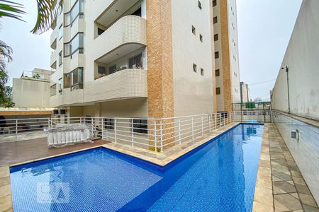 Apartamento para alugar com 130m², 3 quartos e 2 vagas Apartamento para alugar com 130m², 3 quartos e 2 vagasPiscina